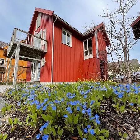 Vakantiehuis Delicate Ocean Front House - Rorbu Style