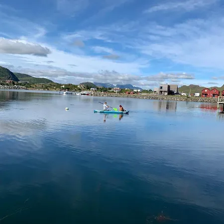 Delicate Ocean Front House - Rorbu Style * バルスタ