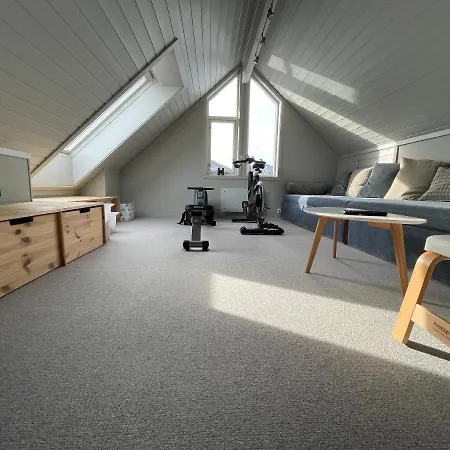 Feriehus Delicate Ocean Front House - Rorbu Style